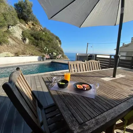 De Avec Piscine Au Bord De San-Martino-di-Lota