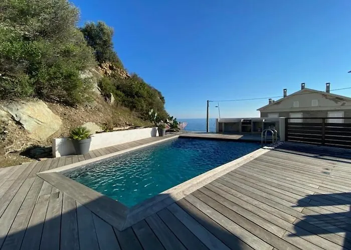 Du Cap Villa *